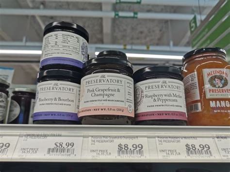 Elm City Market, 777 Chapel St, New Haven, CT 06510, US.